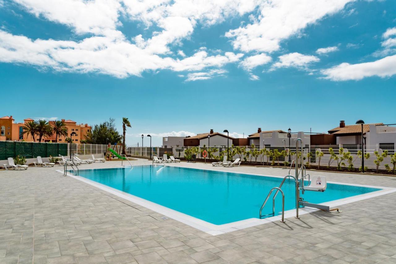 Modern Apartment In Residential Complex With Pools Коста-де-Антигуа Экстерьер фото